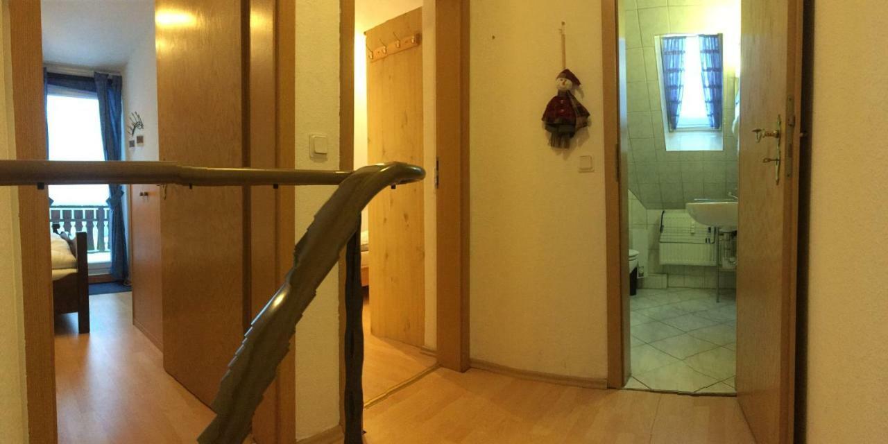 Appartement Dalzicht geschikt voor 4 tot 5 volwassenen of 4 volwassenen plus 2 kinderen Winterberg Buitenkant foto